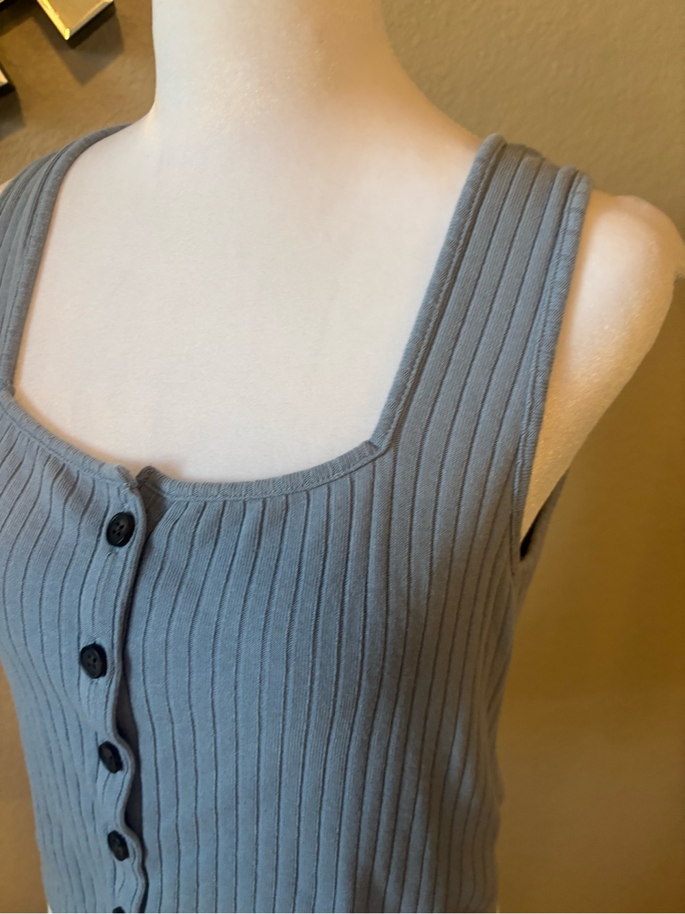 Madewell Slate Gray Ribbed Button-Front Tank - Picture 2 of 4